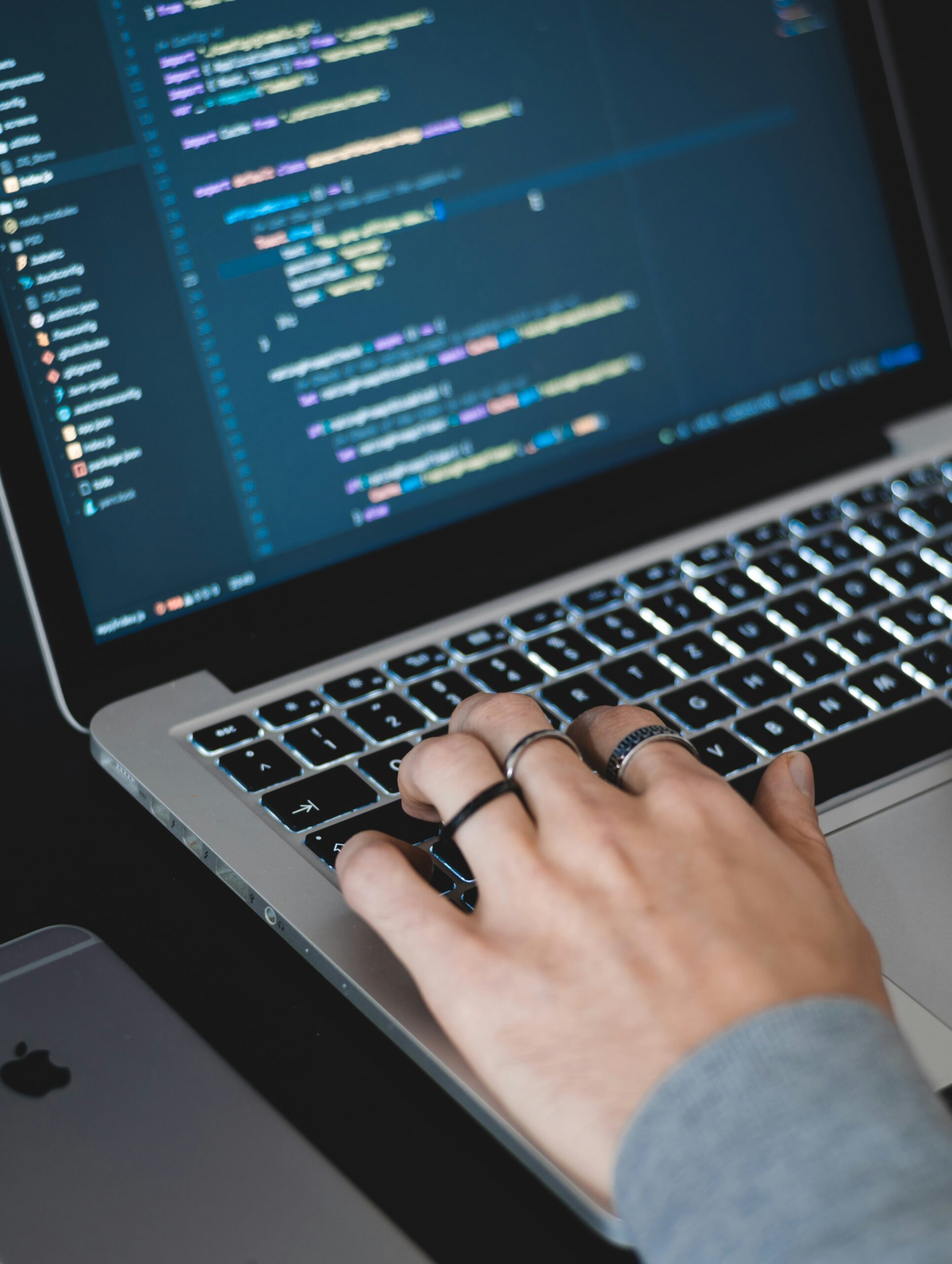 altumcode-mCj7UinqOYQ-unsplash